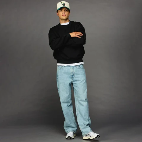 Jeans Outfits for Men: Your Ultimate Style Guide for 2025 16 Jeans Outfits for Men: Your Ultimate Style Guide for 2025