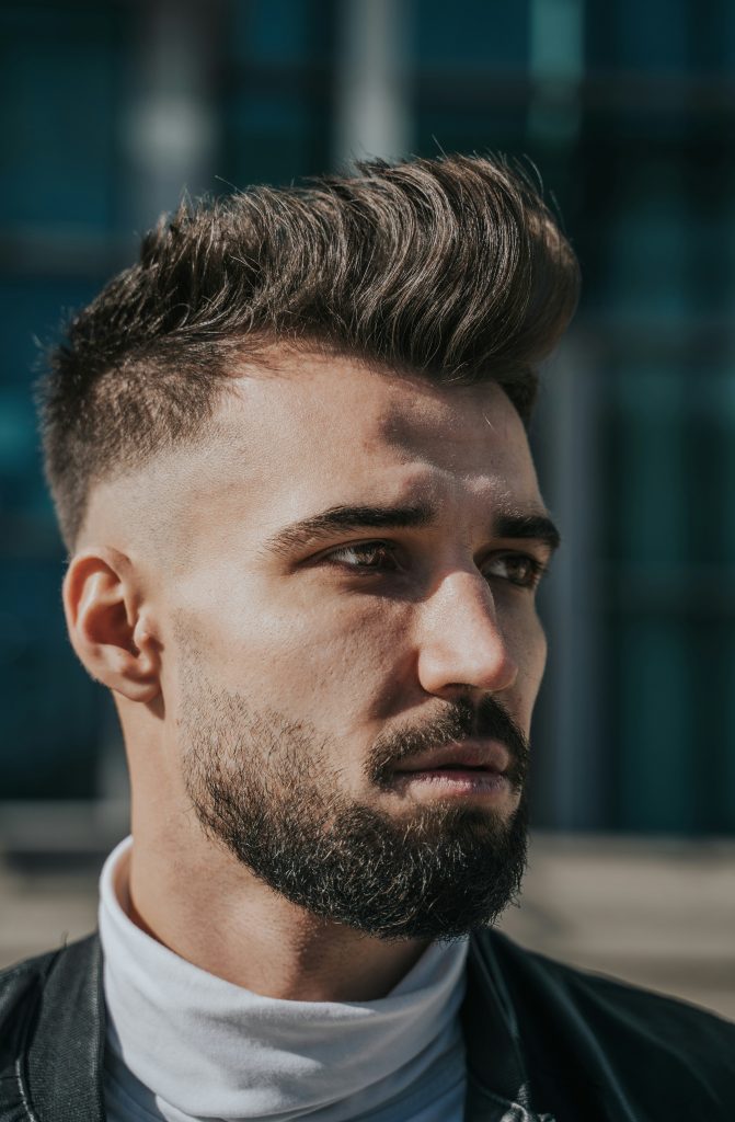 Modern Straight Hair Cuts for Men: Sharp and Stylish Trends for 2025 2 Straight Hair Cuts