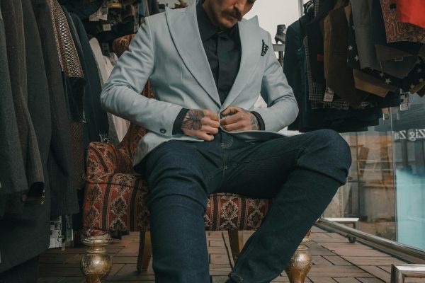 Classy Blazer Outfits Men Are Wearing in 2025