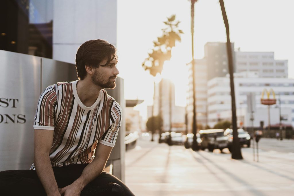 Mens T-Shirt Outfit Ideas: Effortless Looks for 2025 2 Mens T-Shirt Outfit Ideas