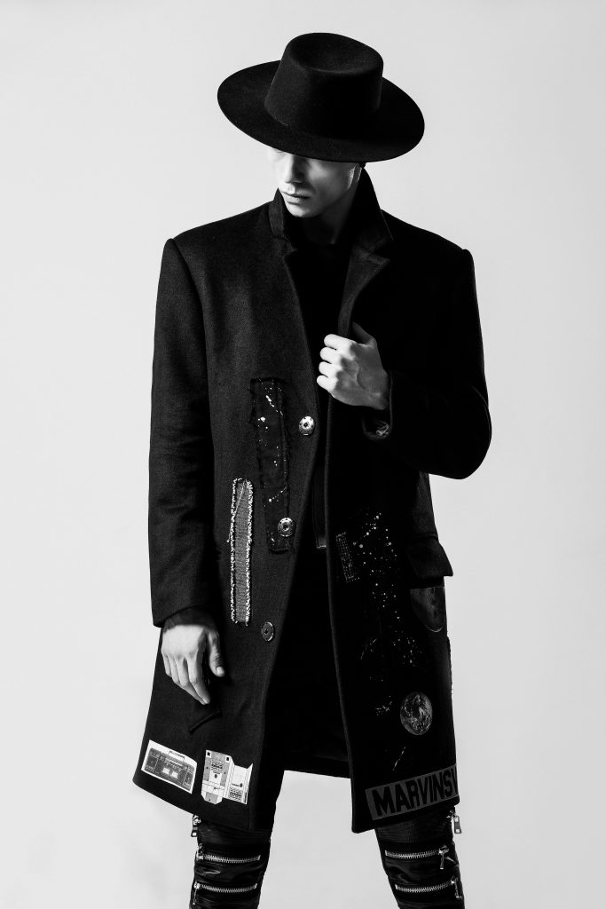 Bold Festival Outfits for Men: Your Ultimate Guide to Standout Style 7 Bold Festival Outfits