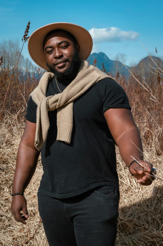 Boho Outfits for Men: Your Ultimate Guide to Free-Spirited Style 2 Boho Outfits for Men