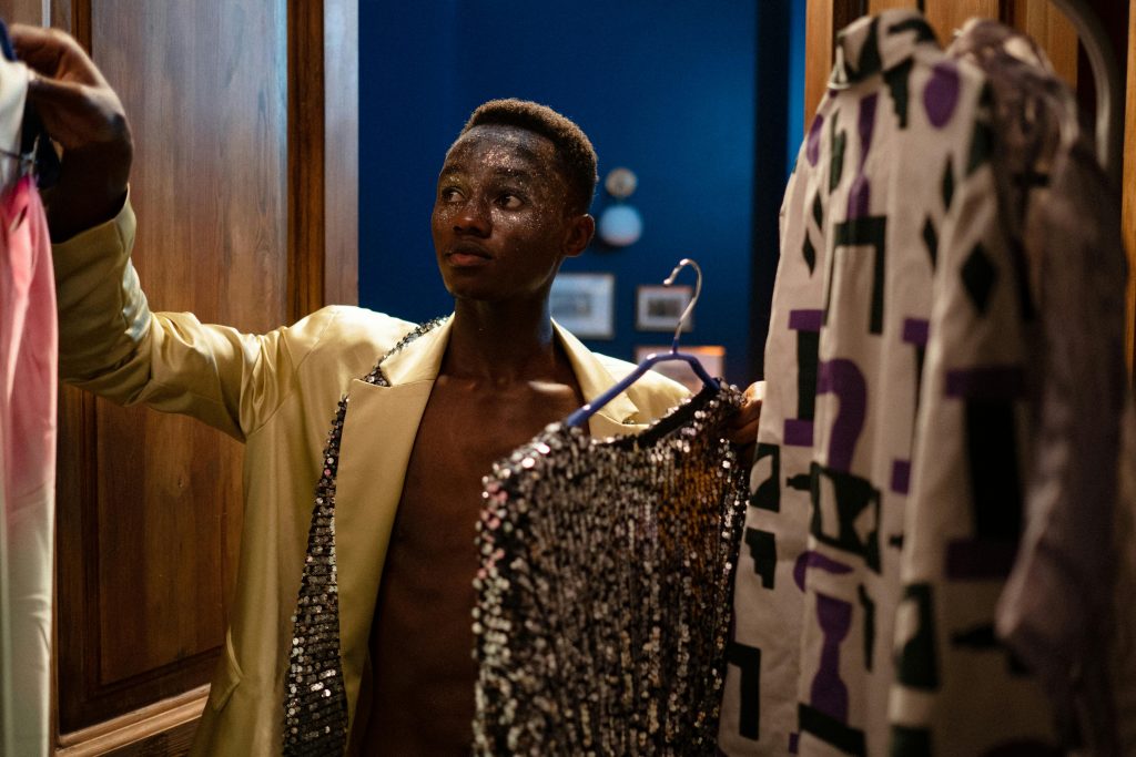 Bold Festival Outfits for Men: Your Ultimate Guide to Standout Style 8 Bold Festival Outfits